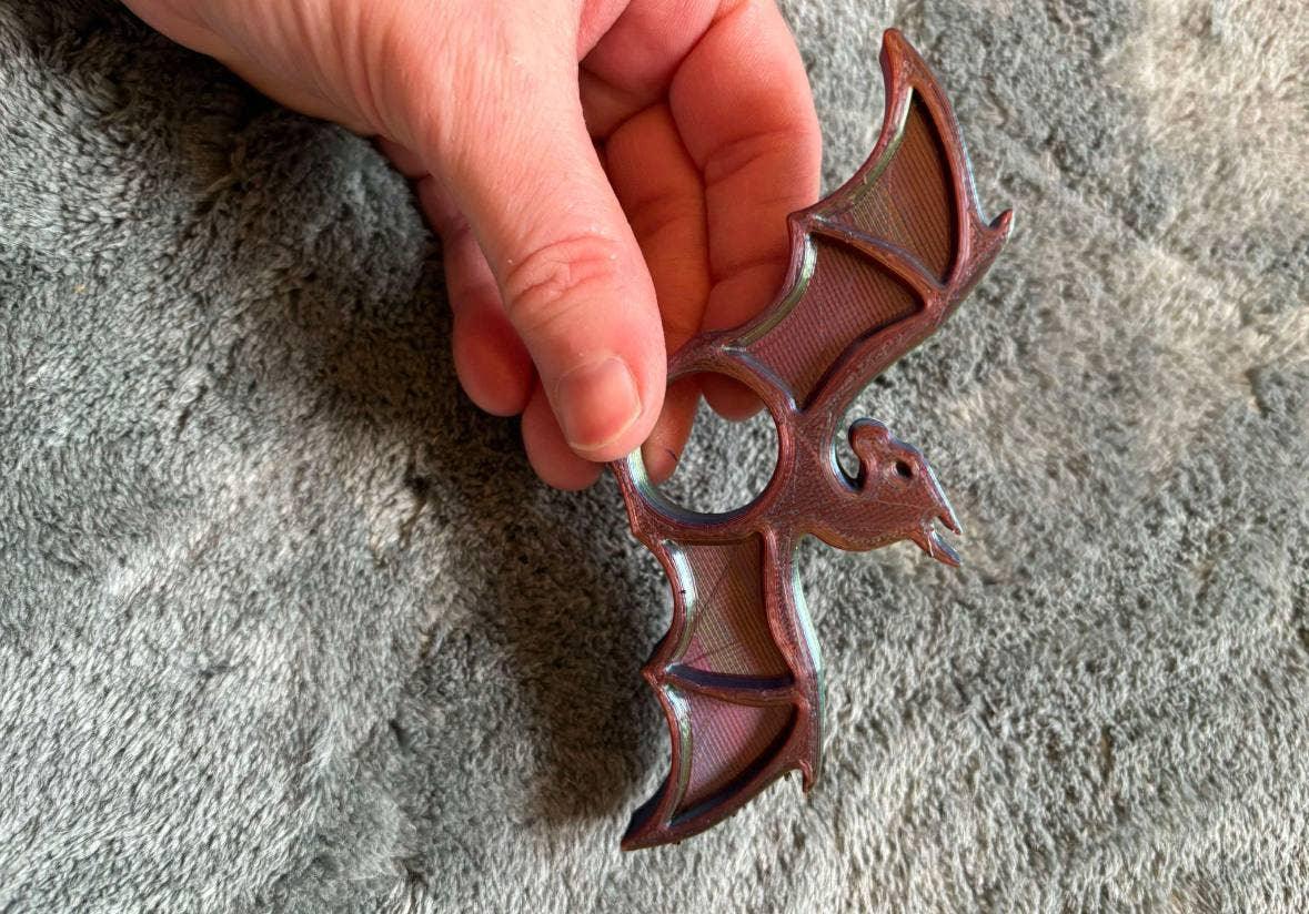 Dragon page holder - Collector's Chamber