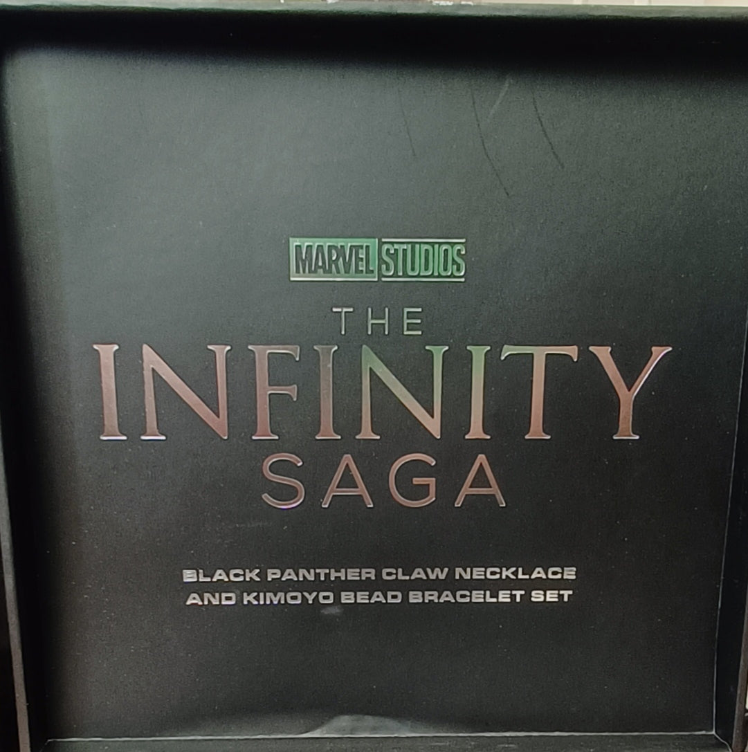 Black Panther Collector Set