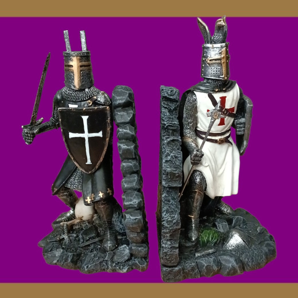 Nemesis Now The Duel Bookends – 24cm Medieval Knight Bookends (Grey)