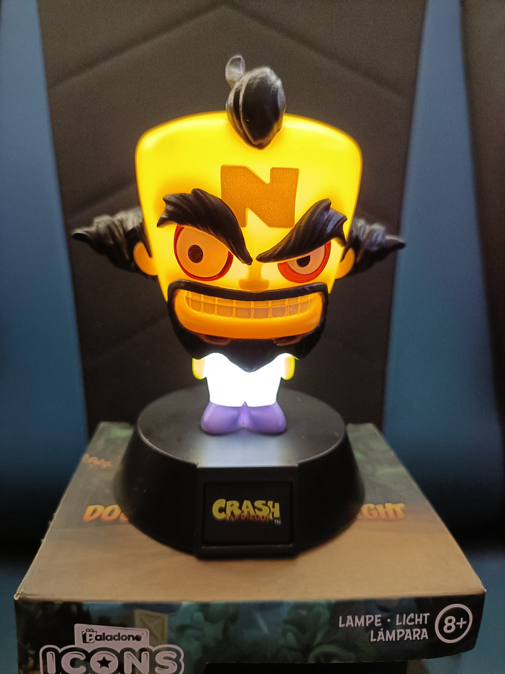 CRASH BANDICOOT DOCTOR NEO CORTEX LIGHT